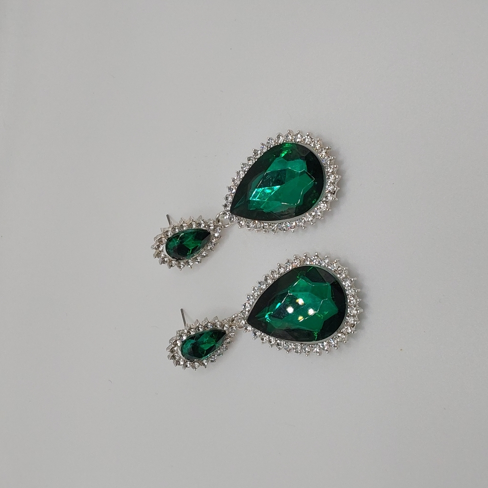Emerald and diamond tear drop earrings